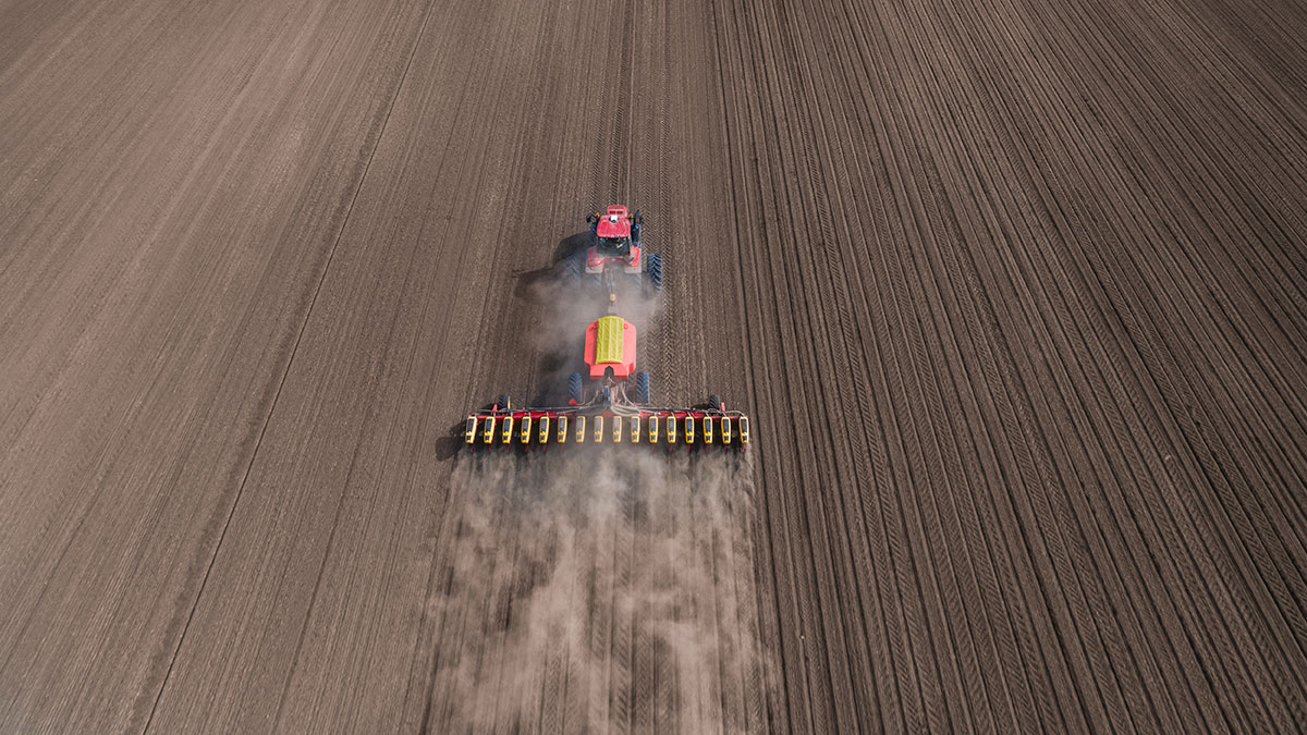 The Väderstad Tempo L planter