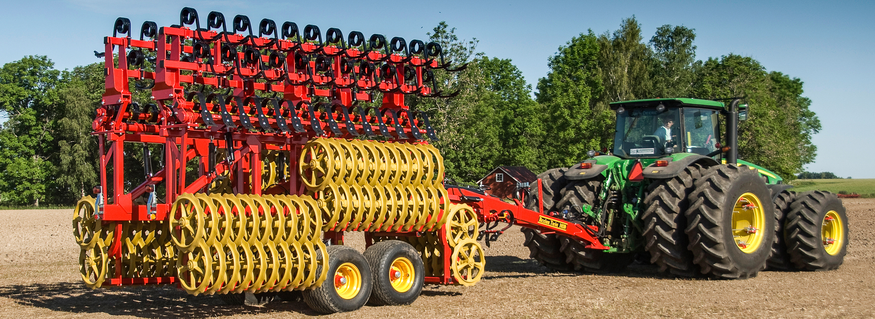 Väderstad foldning sikrer 3 meter transportbredde