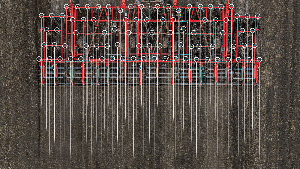 Aerial illustration of the split-the-middle tine pattern from a Wil-Rich QX2 field cultivator