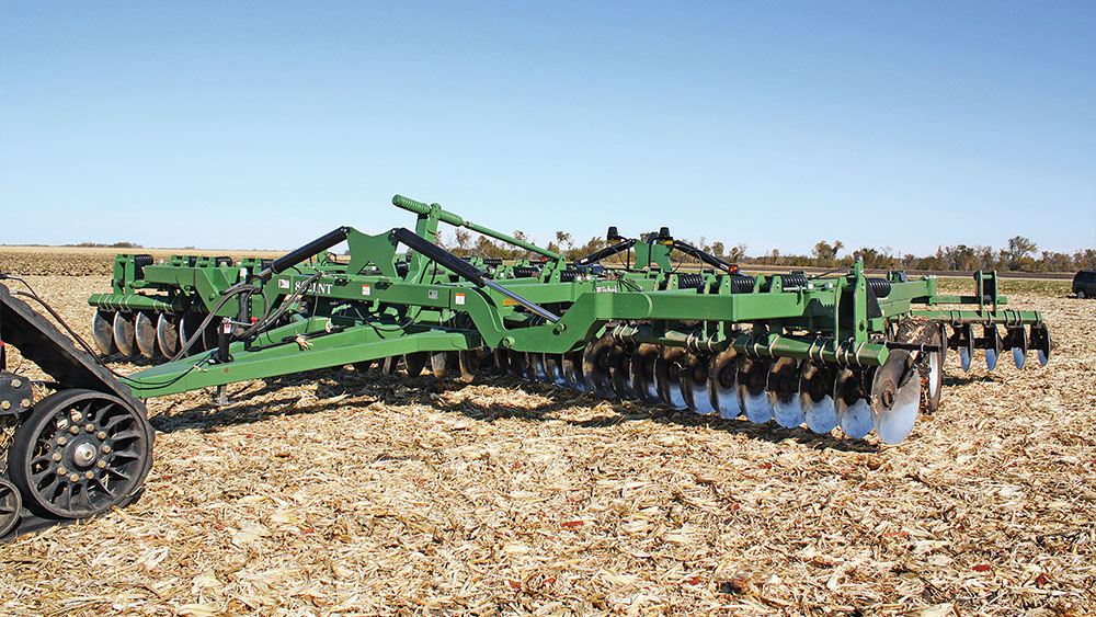 Wishek 862NT tandem disc in the field